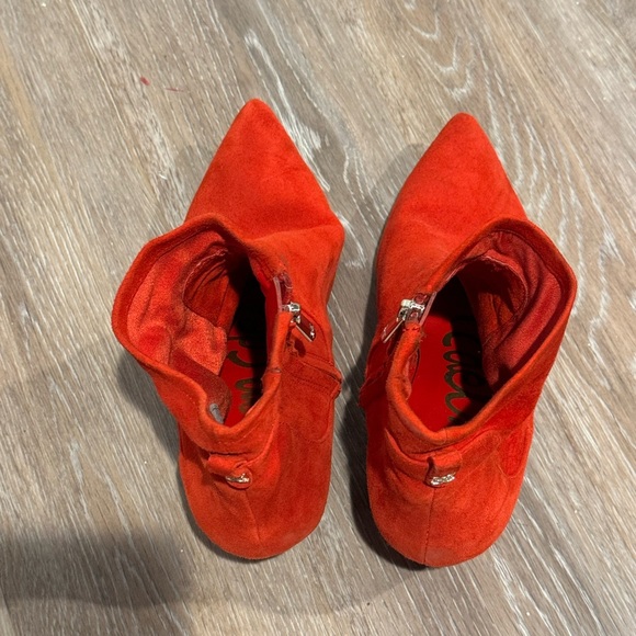 Sam Edelman Red Ankle Boots with Chunky Heel and Side Zip - Picture 5 of 5